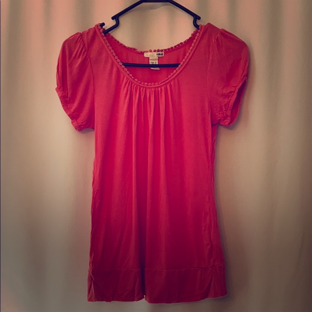 Cap sleeve pink shirt
